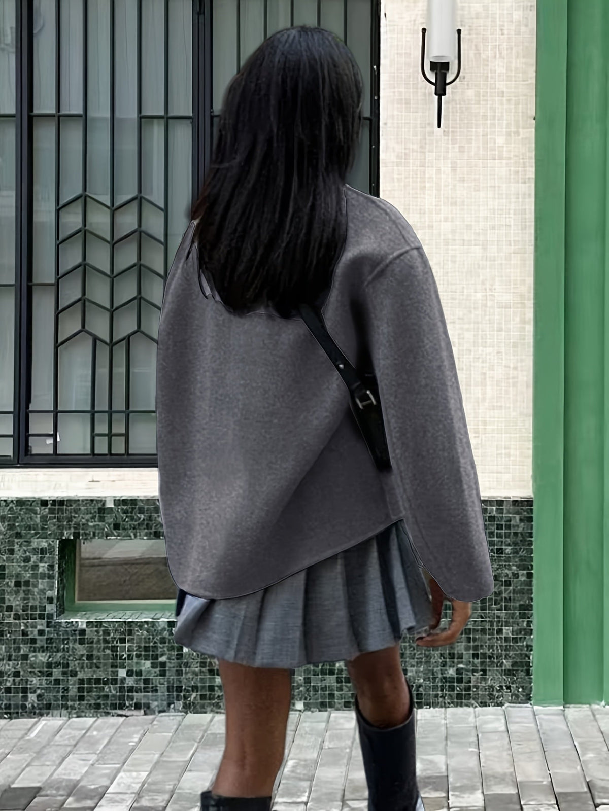 Beatrice / Abrigo de lana para mujer con cuello alto, manga larga, cierre cruzado de doble botonadura y corte oversize de estilo casual