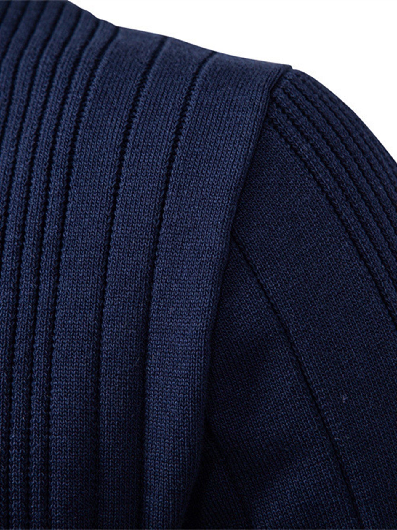 Conjunto Polo Jacquard de Punto y Pantalón Slim Entallado