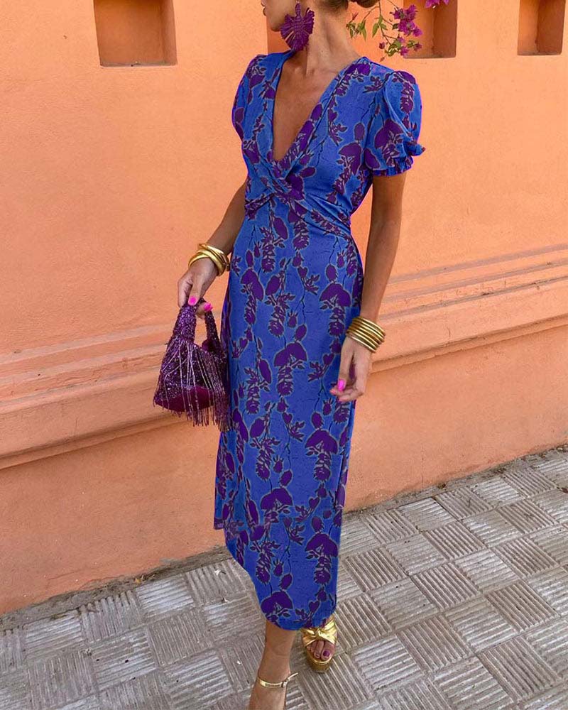 Vestido De Verano Elegante De Mujer Con Corte Fluido