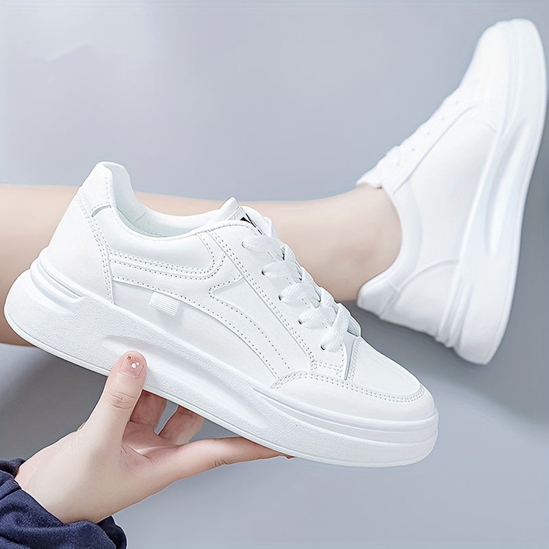 Zapatillas blancas chic de comodidad ligera