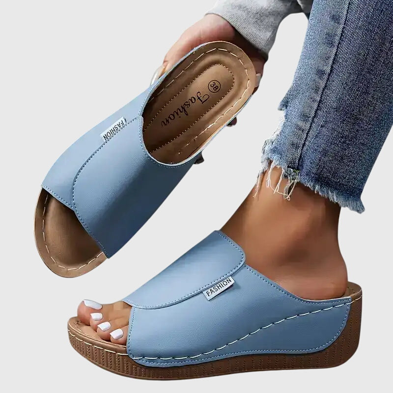 Bríd | Sandalias Clásicas Cómodas para Caminar