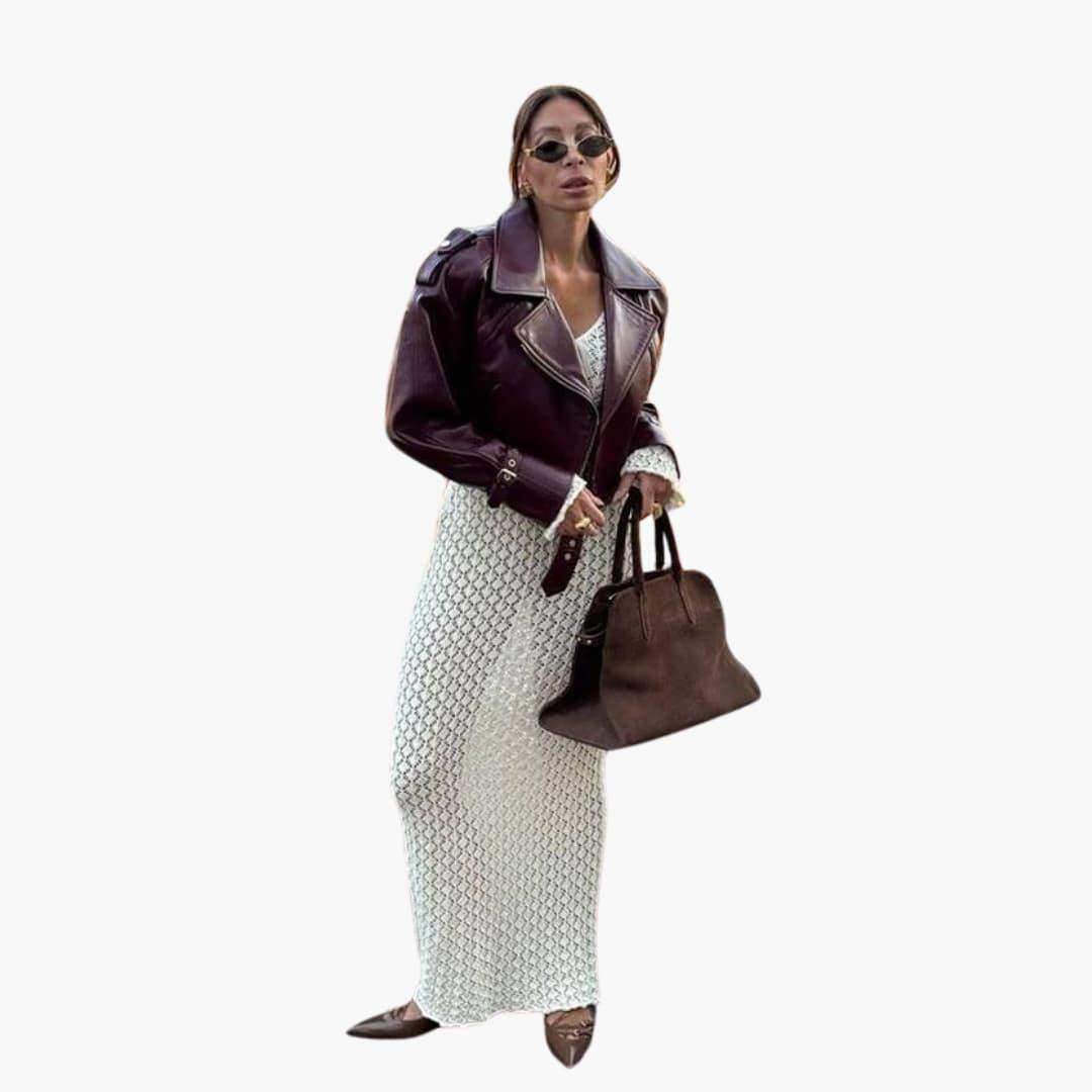Carol/ Elegante chaqueta de cuero marrón para mujer con solapas de muesca, manga larga, corte cropped y cinturón estilo biker