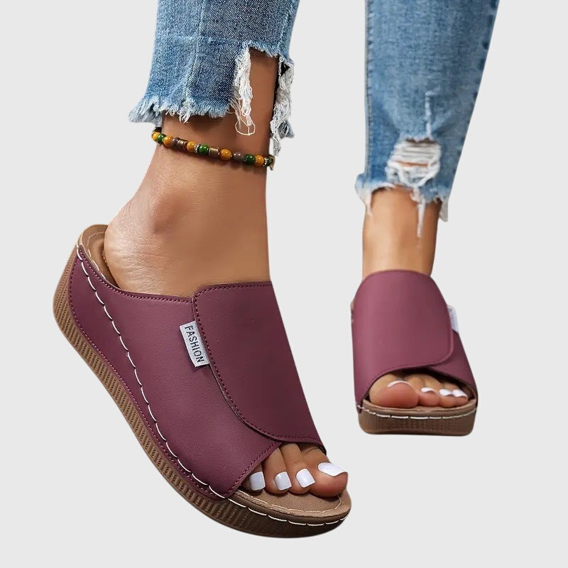 Bríd | Sandalias Clásicas Cómodas para Caminar