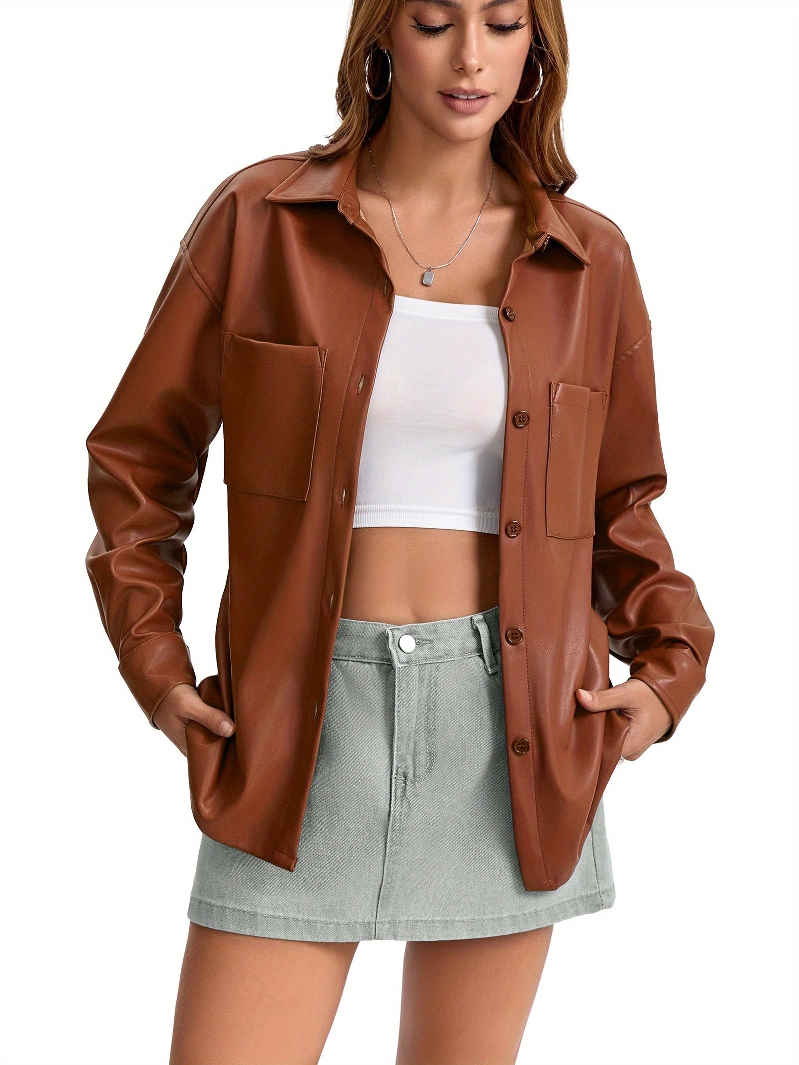 Verache / Chaqueta de cuero para mujer con botones delanteros, cuello camisero y corte oversize estilo sobrecamisa