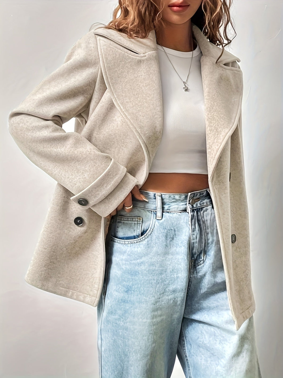Marile / Elegante abrigo beige para mujer con solapas de muesca, manga larga, cierre cruzado de doble botonadura y corte oversize