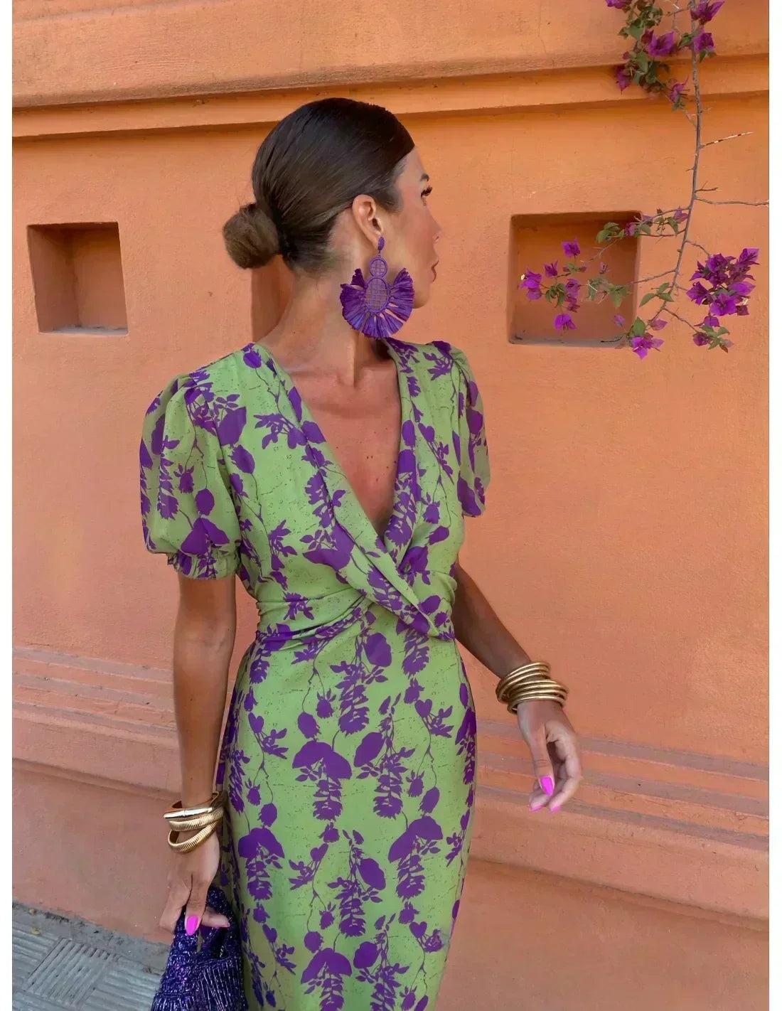 Vestido De Verano Elegante De Mujer Con Corte Fluido