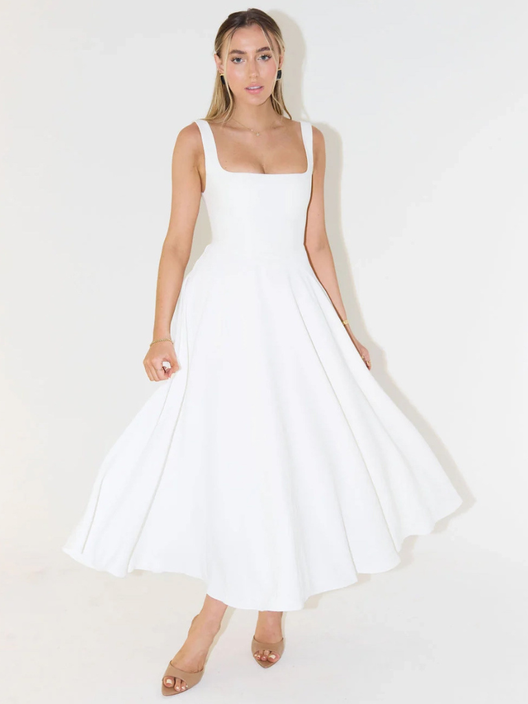 Vestido Midi Elegante con Escote Cuadrado Fluido