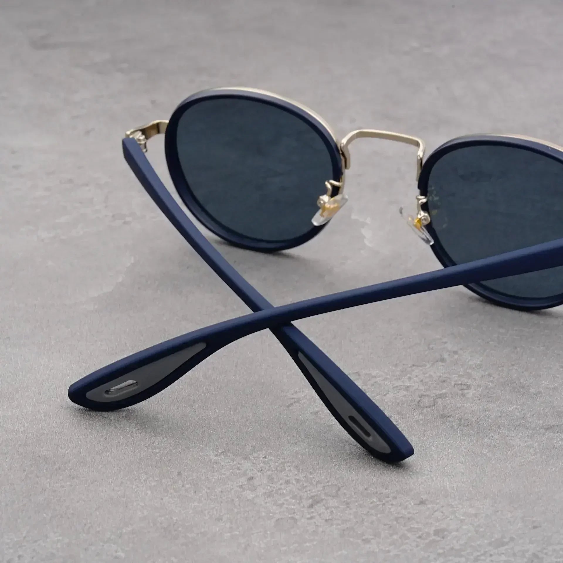 Aurea — Gafas de Sol Redondas