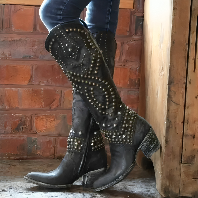 Rufa | Botas camperas con tachuelas hasta la rodilla