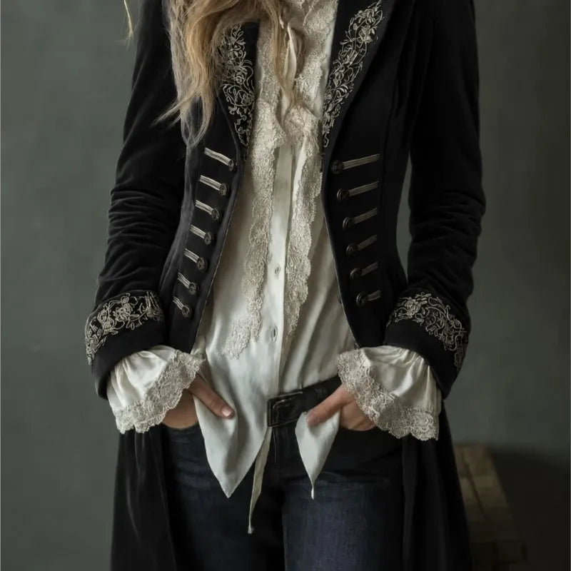 Laura | Chaqueta larga de terciopelo bordado