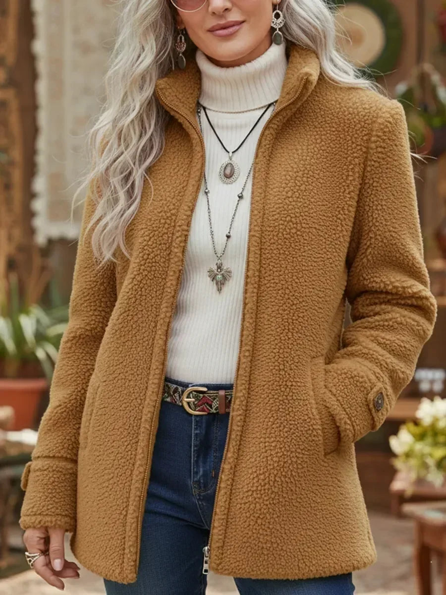 Judit | Chaqueta acogedora con cuello mao y cremallera completa