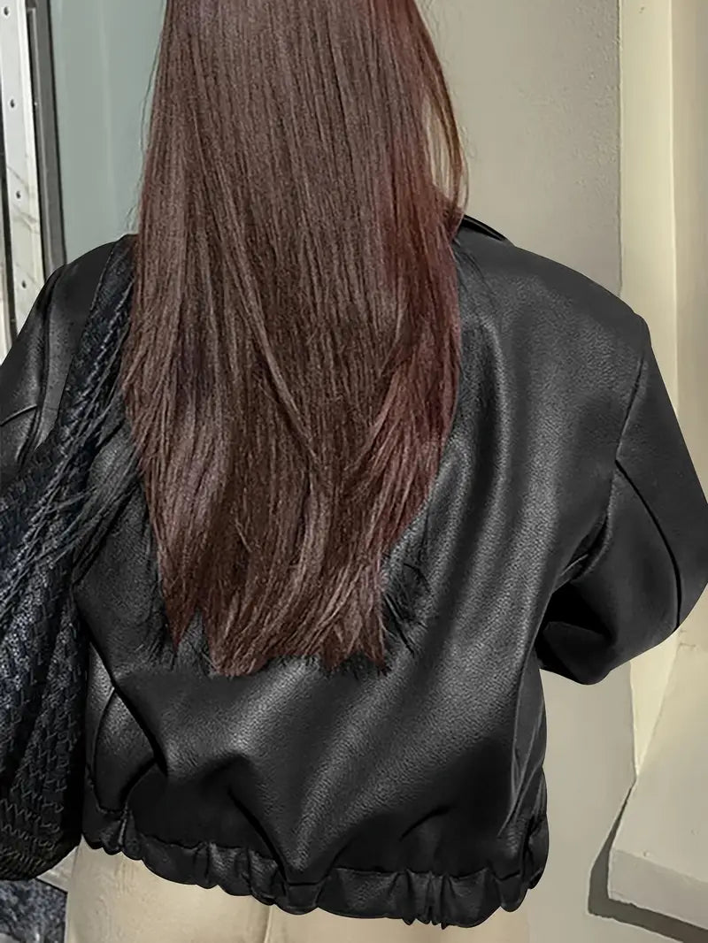 Vitoria / Elegante chaqueta de cuero sintético para mujer con cuello, manga larga y corte oversize cropped