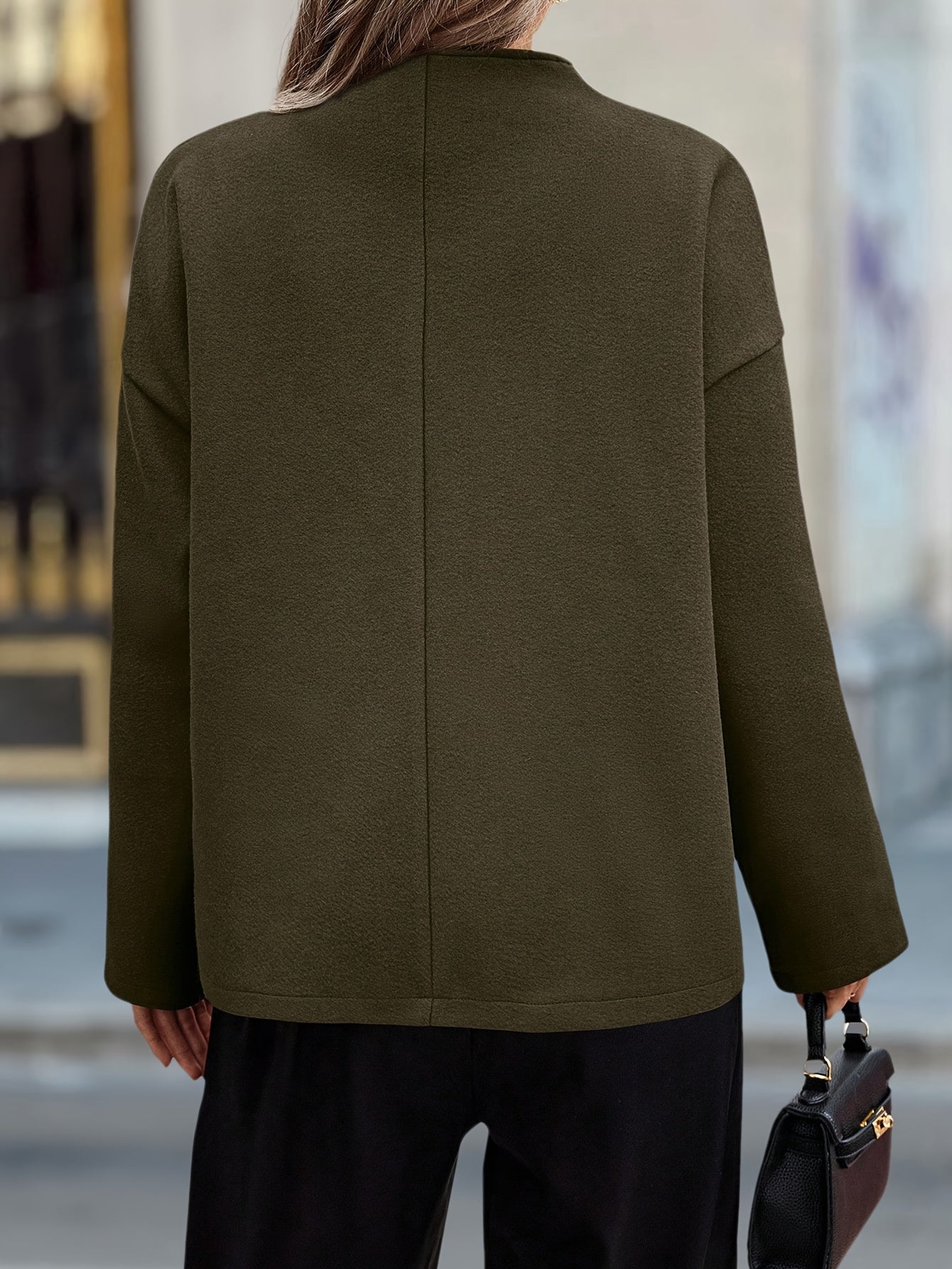 Caroline / Elegante abrigo verde oscuro para mujer con cuello alto, manga larga, cierre cruzado de doble botonadura y corte relajado