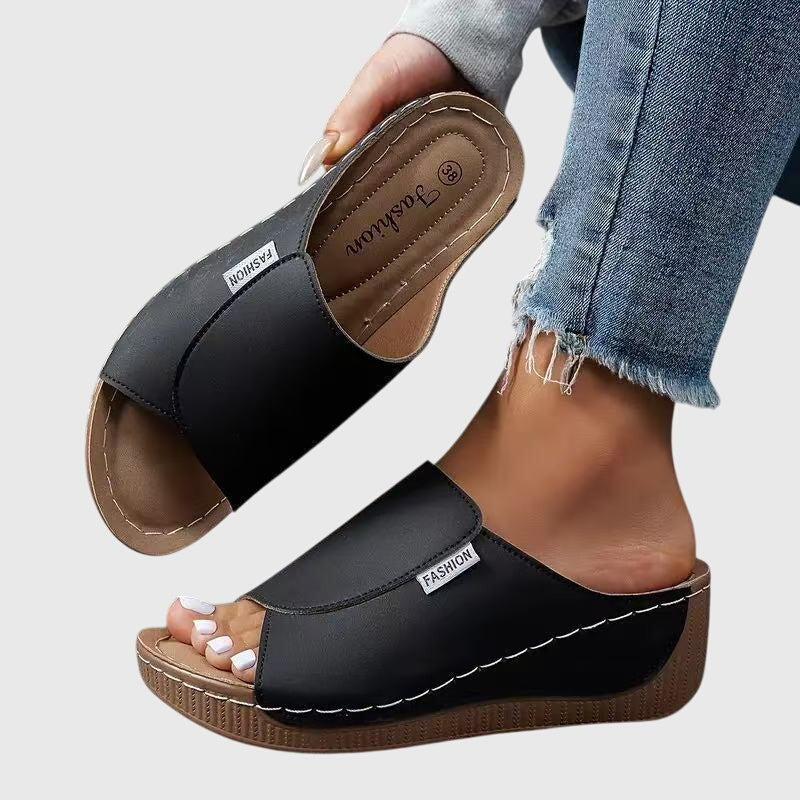 Bríd | Sandalias Clásicas Cómodas para Caminar