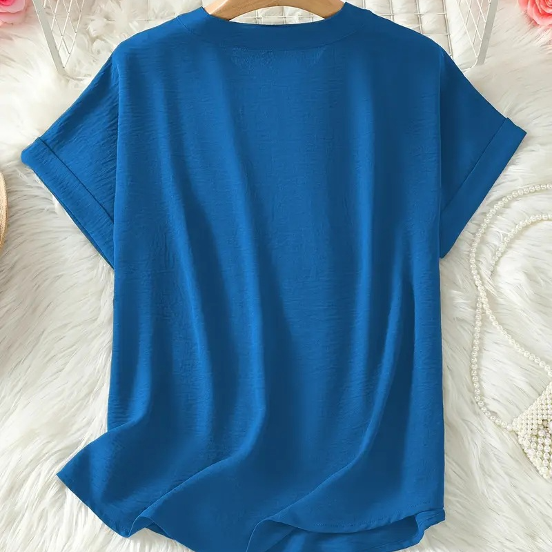 Camiseta moderna de corte holgado