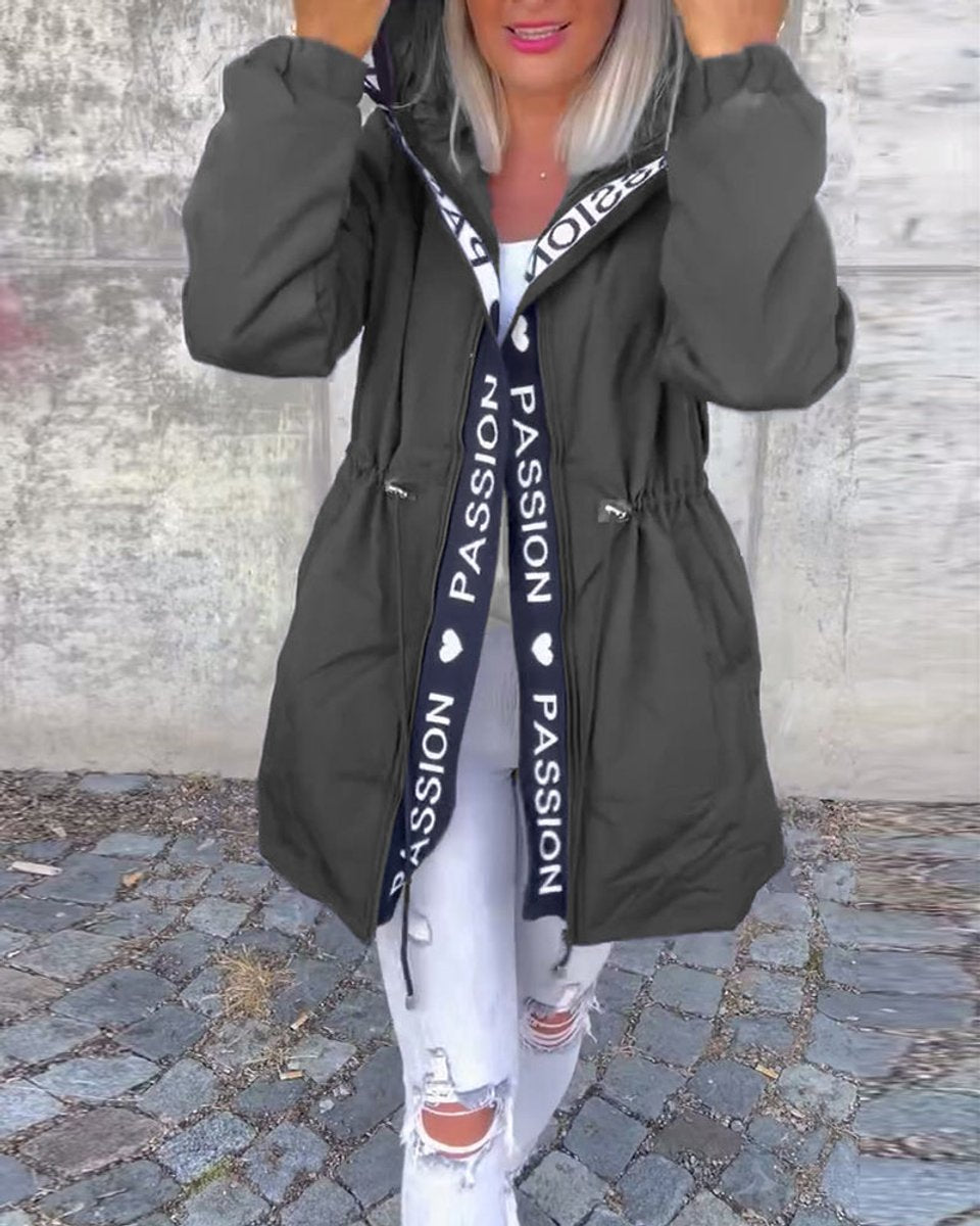 Camila | Parka midi con capucha y cordón
