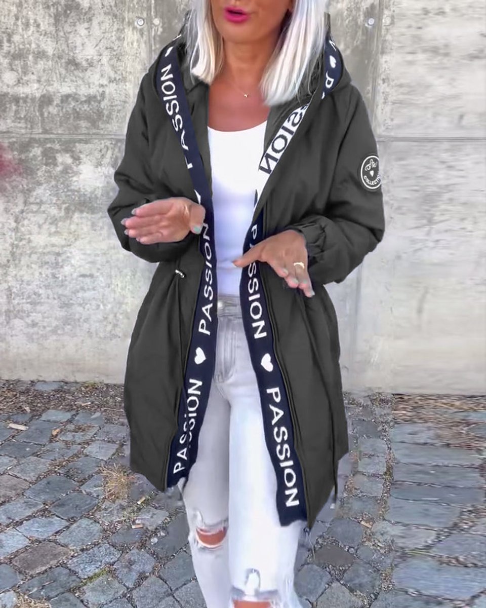 Camila | Parka midi con capucha y cordón