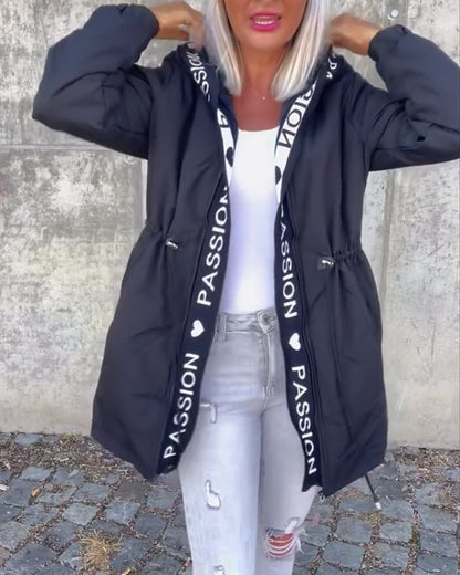 Camila | Parka midi con capucha y cordón