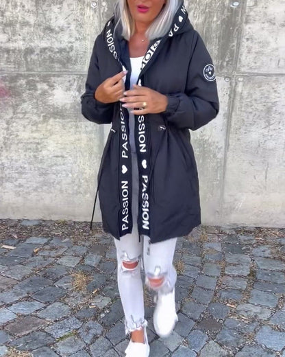 Camila | Parka midi con capucha y cordón
