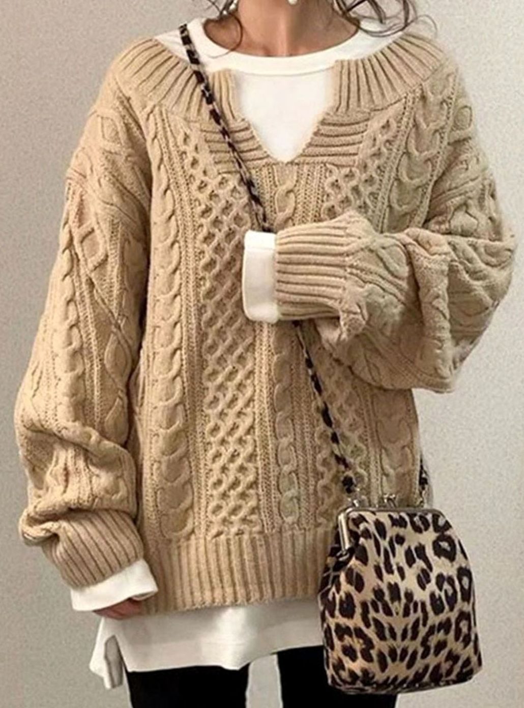 Jersey de Punto Trenzado Cómodo para Mujer con Cuello en V, Manga Larga y Estilo Oversize Relajado e Informal