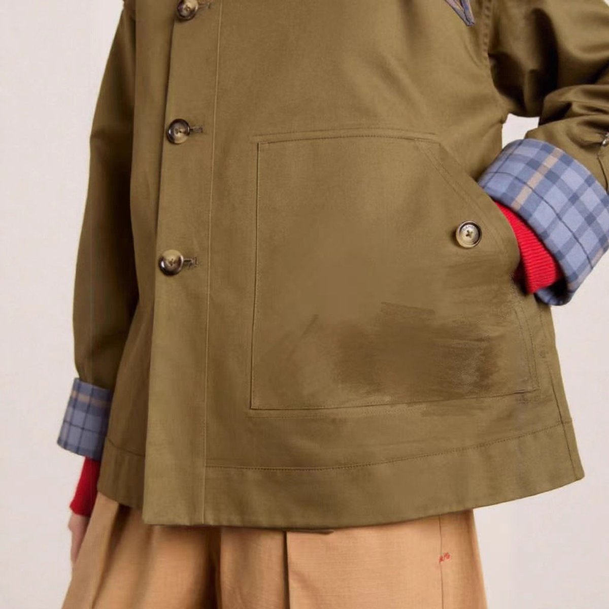 Lourdes | Abrigo oversize cruzado de estilo utilitario
