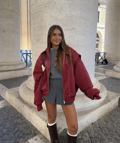 Renata | Cazadora bomber oversize con costuras en contraste